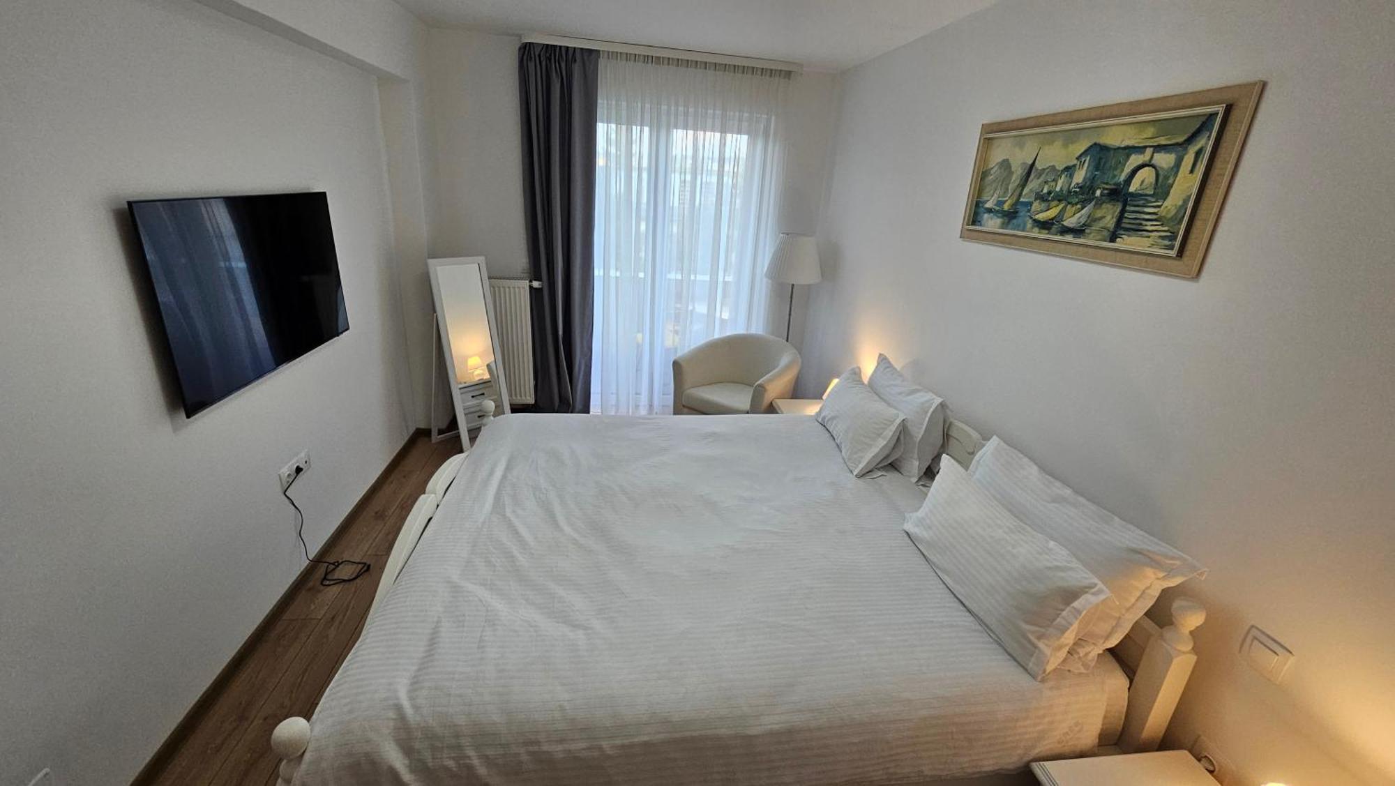 Goldmaurer Apartment Targu Mures Exterior photo