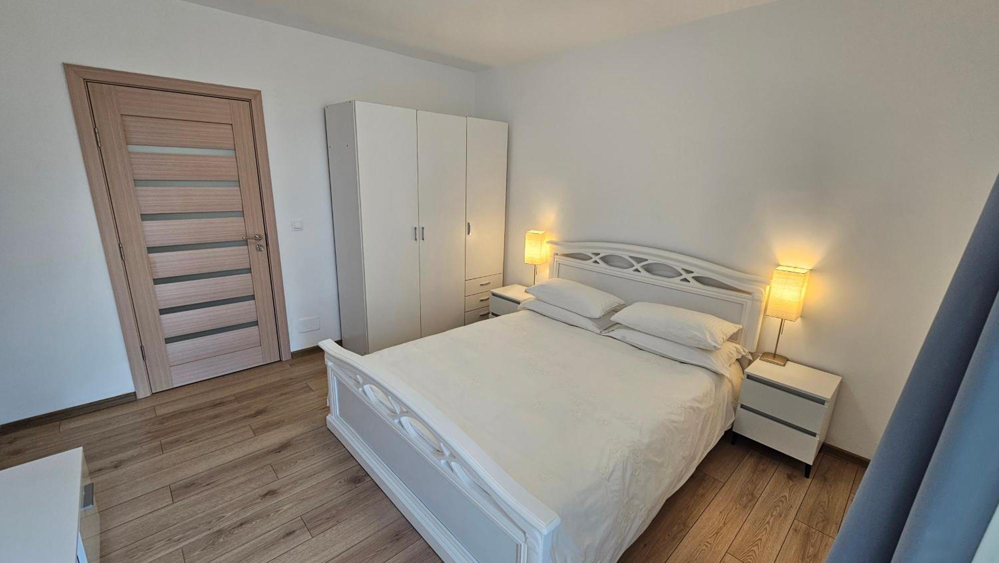 Goldmaurer Apartment Targu Mures Exterior photo
